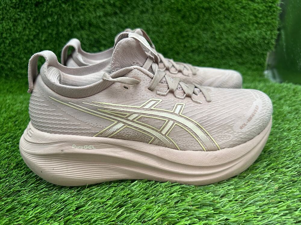 Asics Gel-Nimbus 27 1012B753 Athletic Sneaker Women's 7.5 Beige Jacquard Running